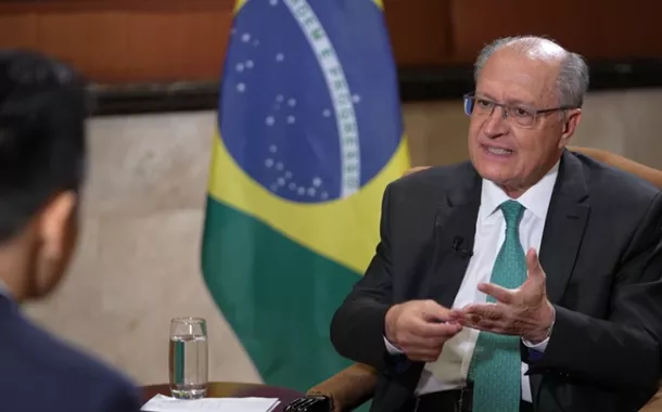 Alckmin diz que não houve motivo para recente alta do dólar e chama mercado de "estressado"