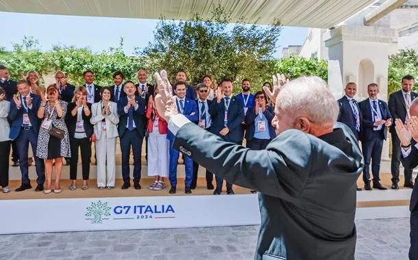 Lula durante encontro do G7 na Europa