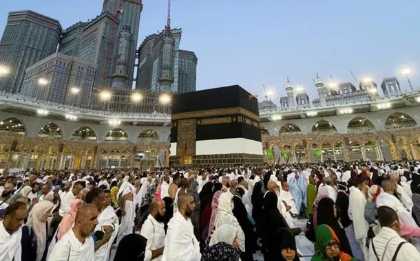 Calor extremo mata mais de mil muçulmanos durante peregrinação a Meca, na Arábia Saudita