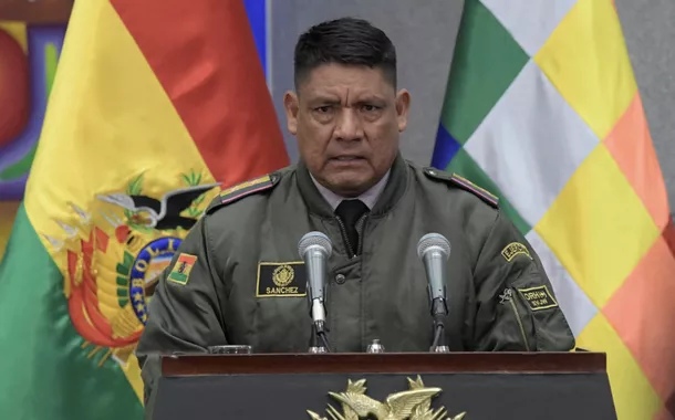 Diante de tentativa de golpe na Bolívia, Arce troca comando militar