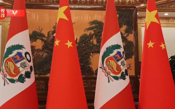 Xi Jinping e presidente do Peru destacam cooperação em encontro em Beijing