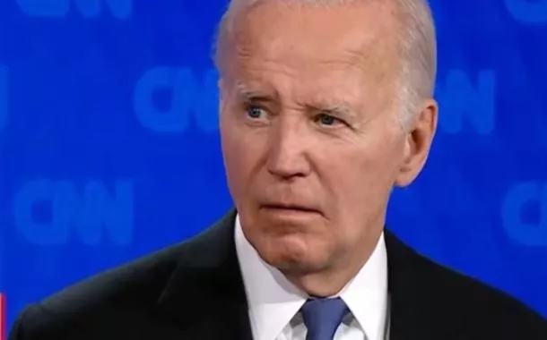 Equipe de Biden frustra pedidos por sua substituição após fracasso no debate