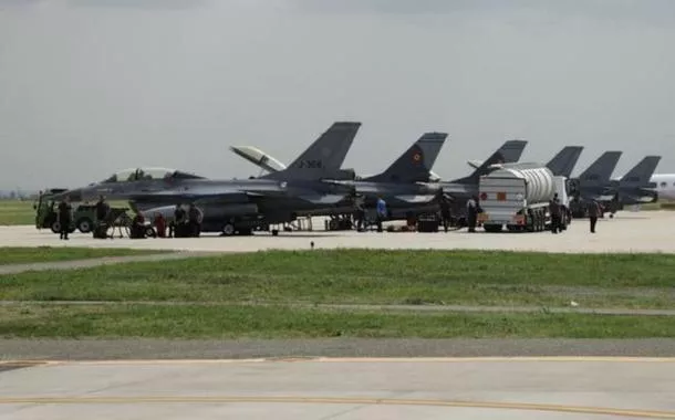 Governo da Holanda anuncia que começará em breve as entregas de F-16 à Ucrânia