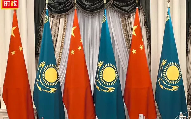 Xi Jinping e presidente cazaque se encontram em Astana