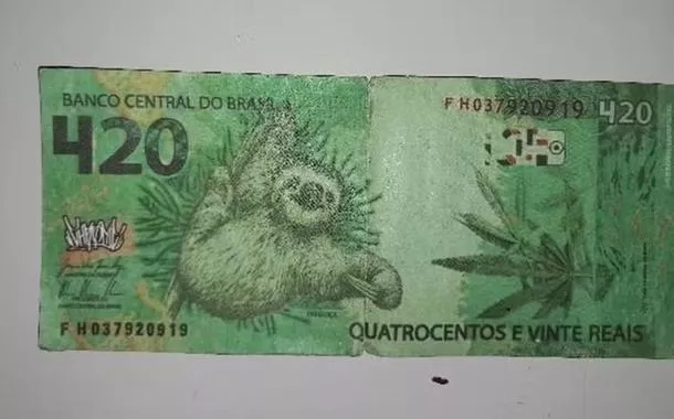 Nota falsavideo bingo valendo dinheiroR$ 420 com bicho-preguiça e folhasvideo bingo valendo dinheiromaconha estampada é apreendidavideo bingo valendo dinheiroCuritiba