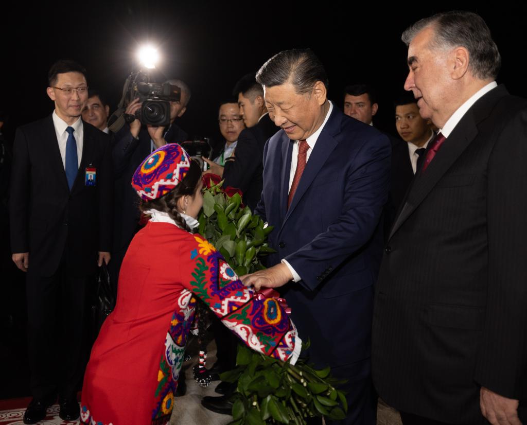 Xi inicia visita de Estado ao Tadjiquistão, visando novos patamares na cooperação bilateral 