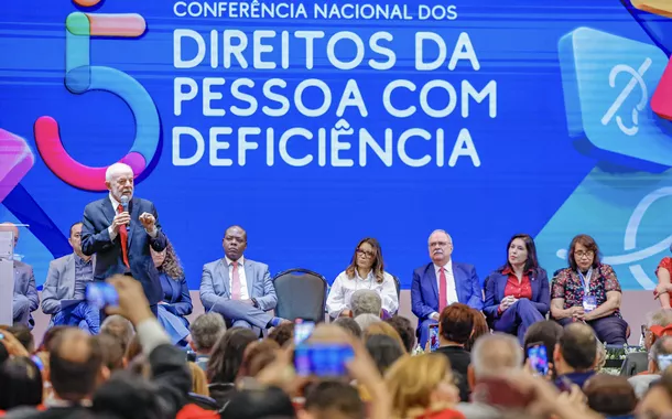 Solenidadejogando na roletaencerramento da 5ª Conferência Nacional dos Direitos da Pessoa com Deficiência