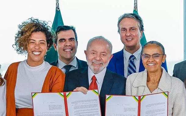 Presidente Lula sanciona lei que inclui mudança do clima e proteção à biodiversidade na educação ambiental