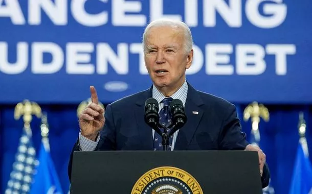Partido Democrata atinge recorde de arrecadação após desistência de Biden