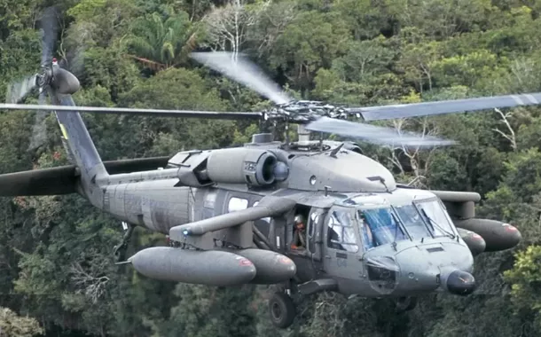 Defesa autoriza comprasite de apostas que paga na hora12 helicópteros Black Hawk por R$ 5,2 bilhões sem compensação