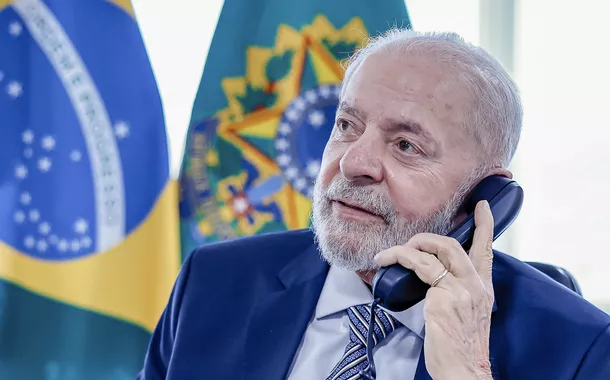 Bill Clinton convida Lula para evento sobre mudanças climáticasbetano pagaNY