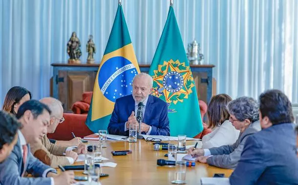 Lula durante entrevista a correspondentes