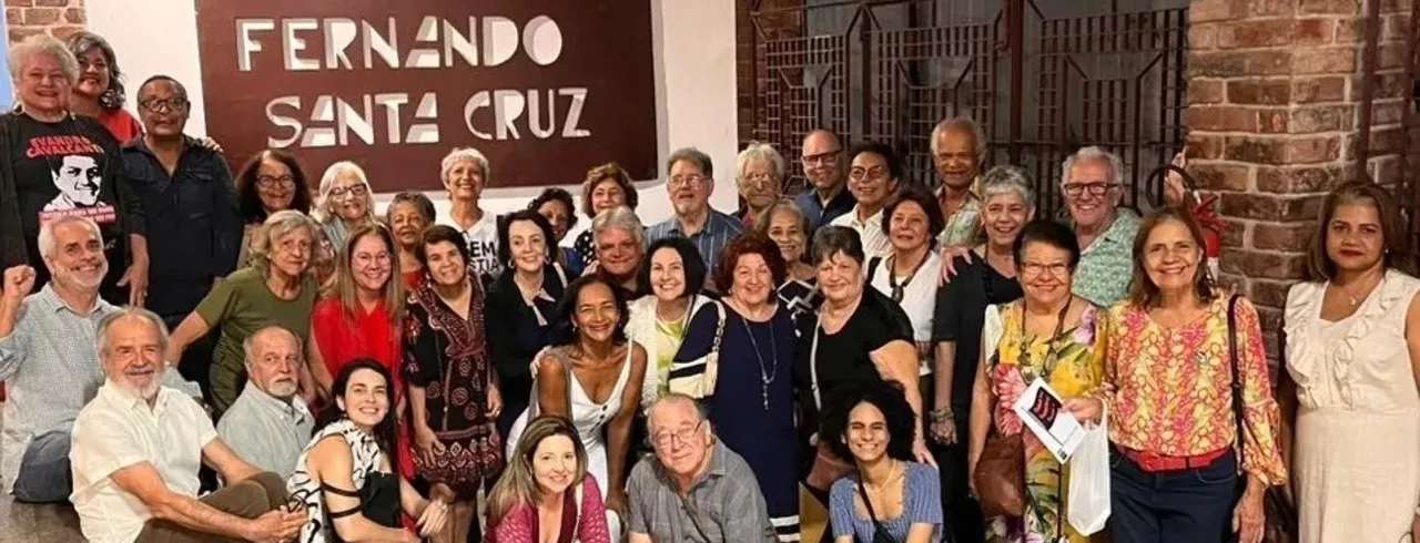 Lançamento do clipe “nos seus sonhos, um menino”
