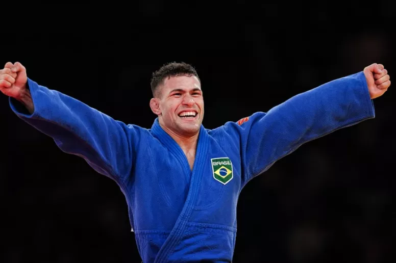 Willian Lima, prata em Paris