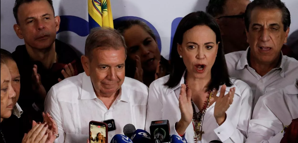 Líder da oposição venezuelana María Corina Machado e o candidato presidencial da oposição Edmundo González