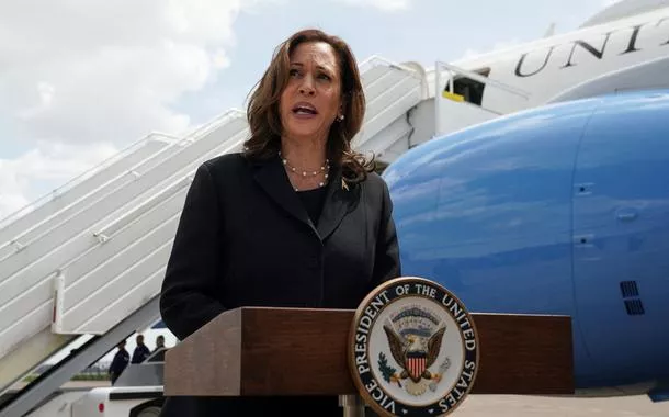 Kamala Harris escolhe Tim Walz como candidato a vice-presidente em sua chapa