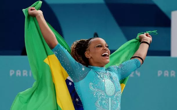 Rebeca Andrade faz história nas Olimpíadas de Paris e conquista o ouro na final do solo