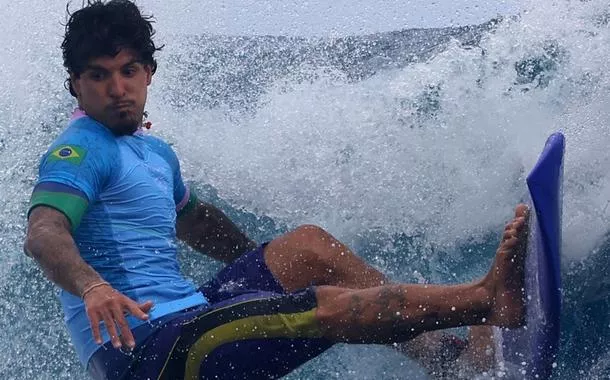 Gabriel Medina conquista medalha de bronze no surfe dos Jogos Olímpicos