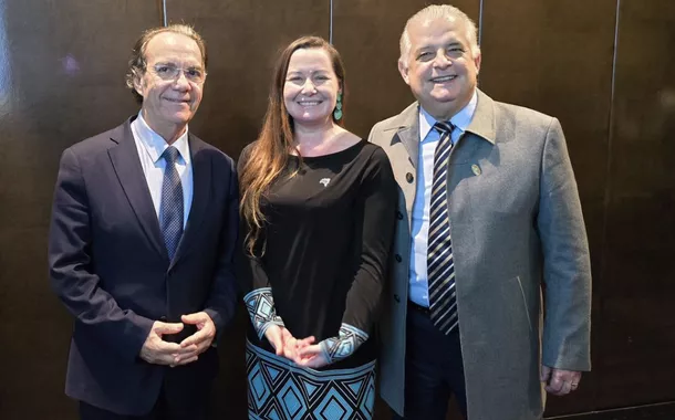 O presidente do Sebrae, Décio Lima, junto com o ministro do Empreendedorismo, Márcio França, no Serviçoea fifaCooperação Técnica (Sercotec), principal órgãoea fifapequenos negócios do Chile