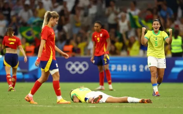 Brasil surpreende campeã mundial Espanha por 4 x 2 e chega à final olímpica do futebol feminino
06/08/2024