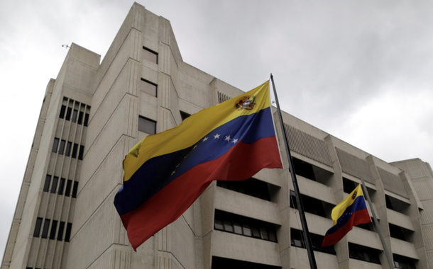 Por consenso, OEA aprova proposta de resolução sobre crise na Venezuela