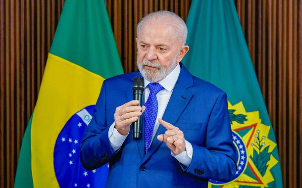 Lula fica preocupado com revisão de gastos: pode afetar popularidade nas regiões Norte e Nordeste