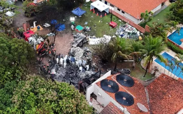 Destroços da aeronave que caiu em Vinhedo (SP)