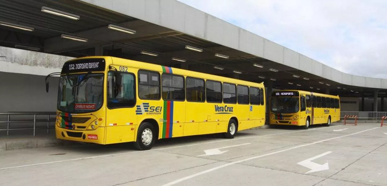 Greve de rodoviários paralisa 77% dos ônibus da Região Metropolitana do Recife