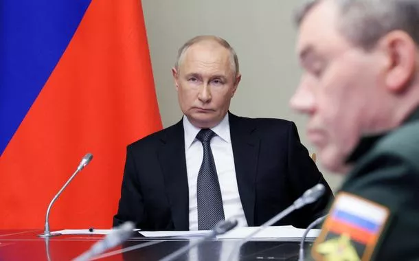 O presidente russo, Vladimir Putin, preside reunião virtual com autoridadessites de cs go apostassegurança e governadores regionais para discutir a situação no sul do paíssites de cs go apostasuma residência nos arredoressites de cs go apostasMoscou, Rússia
12/08/2024
