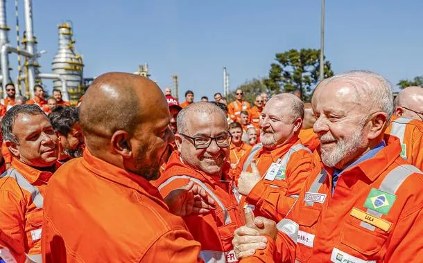 Com Lula e Haddad, mercadoroleta do cassinotrabalho vive o melhor momentoroleta do cassinouma década