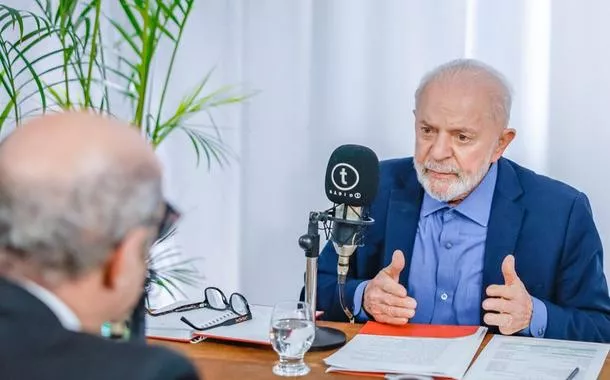 Lula em entrevista à Rádio T