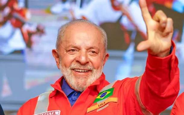 15.08.2024 - Presidente Luiz Inácio Lula da Silva durante a cerimônia de início da retomada das operações da Fábrica de Fertilizantes Araucária Nitrogenados S.A. (ANSA) e anúncio de investimentos na Refinaria do Paraná (Repar), na refinaria Getúlio Vargas, em Araucária - PR.