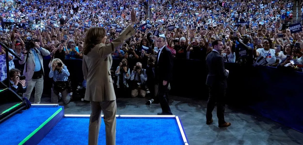 Vice-presidente e candidata democrata à Presidência dos EUA, Kamala Harris, em Glendale, Arizona
09/08/2024
