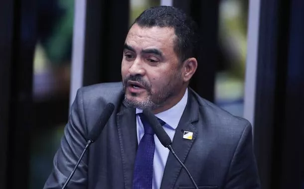 Justiça determina afastamento de Wanderlei Barbosa do cargo de governador do Tocantins após operação da PF