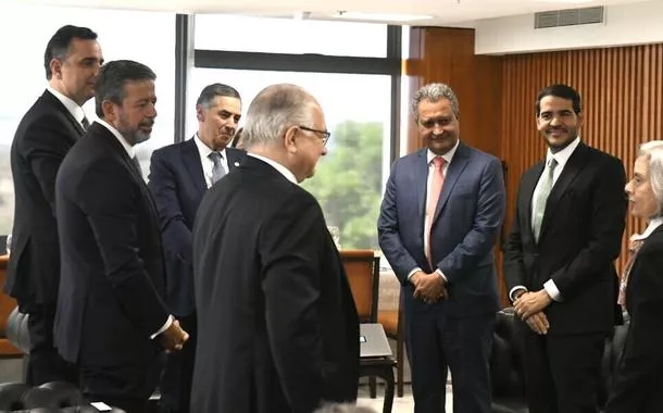 Encontro entre membros do STF, Congresso e governo federal