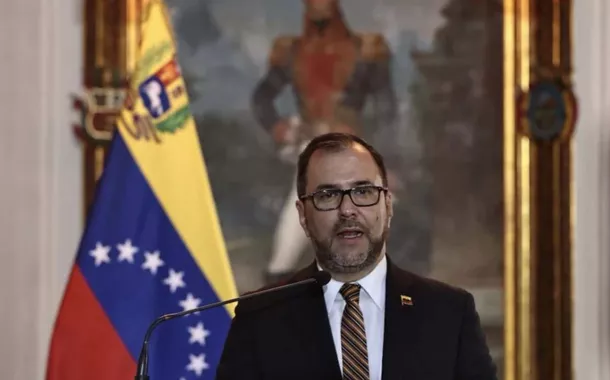 Em recado ao governo Milei, chanceler da Venezuela diz que “o fascismo na pátria bolivariana não tem chance de sucesso”