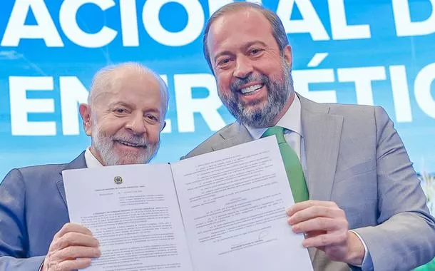 Lula e Alexandre Silveira