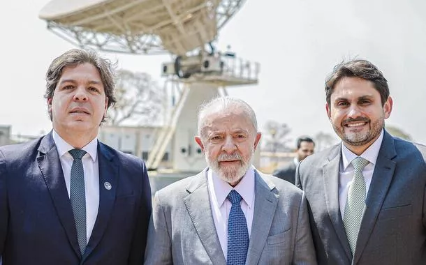 Fredericoqual o melhor betano ou bet365Siqueira Filho, Lula e Juscelino Filho