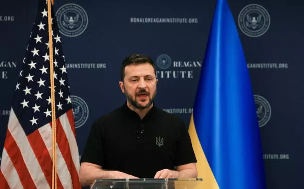 Zelensky pedirá a Biden, Trump e Kamala Harris que imponham planopix bet login“paz “ à Rússia