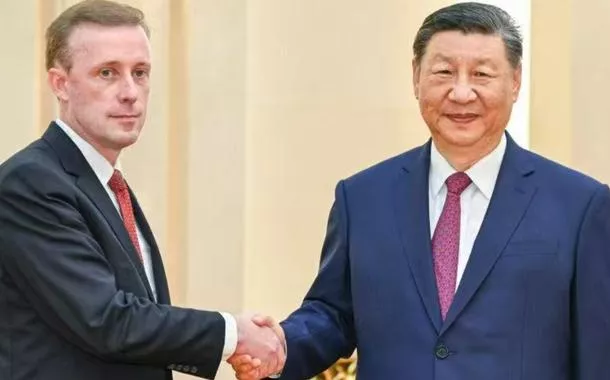 Jake Sullivan, conselheirohecklen pokerSegurança Nacional dos EUA, e Xi Jinping, presidente da China