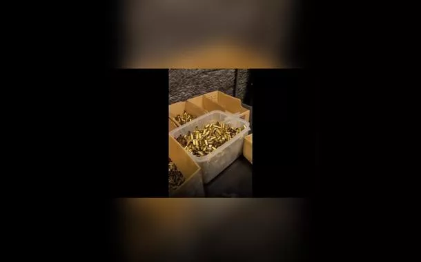 Materiais usados em clube de tiro no Rio Grande do Sul