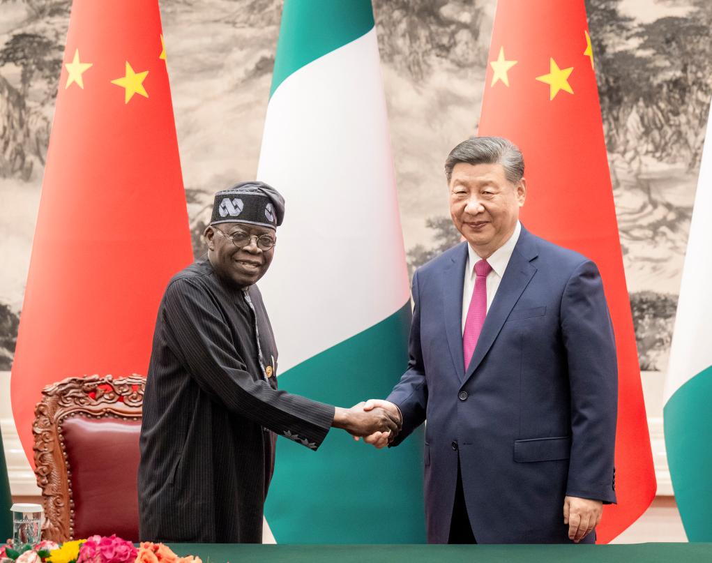 Presidentes chinês e nigeriano anunciam elevação de laços bilaterais