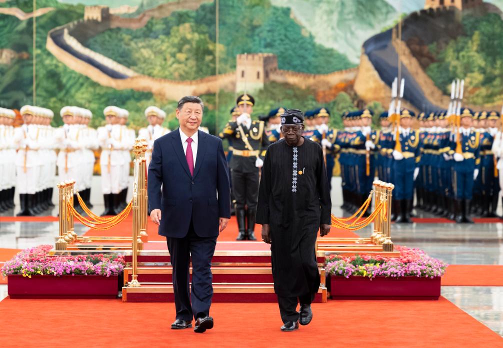 Presidentes chinês e nigeriano anunciam elevação de laços bilaterais