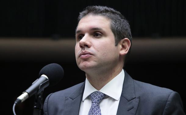 Padrinho da candidatura de Hugo Motta defende Bolsonaro elegível e impeachment de ministros do STF