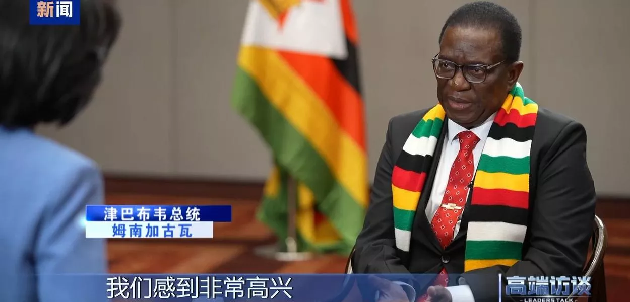 Presidente do Zimbábue concede entrevista exclusiva ao CMG