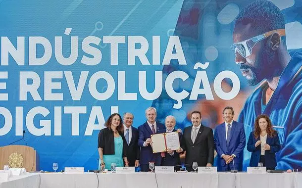 Governo Lula anuncia R$ 186 bilhõesroleta bingo onlineinvestimentos na transformação digital da indústria