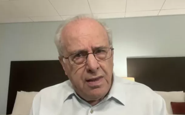 "O Ocidente está colapsando e os BRICS estão cada vez mais fortes", diz Richard Wolff