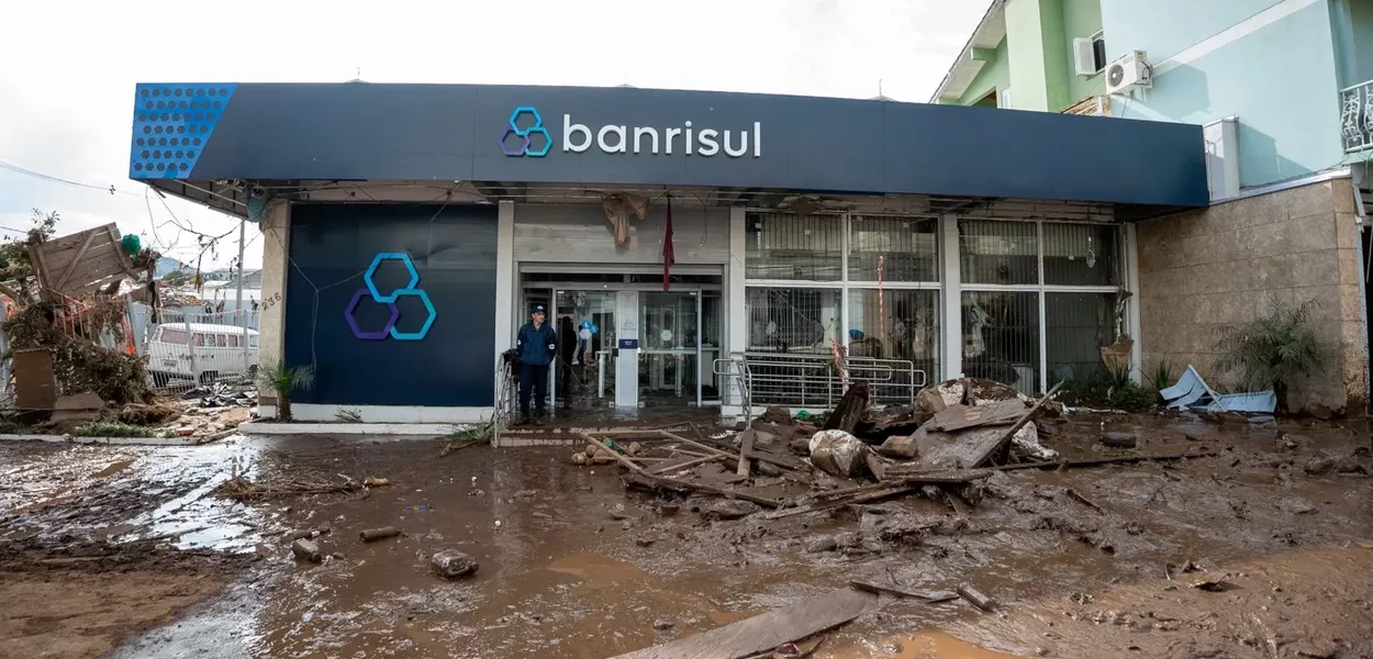 Agência do Banrisul no município de Muçum destruída após as enchentes