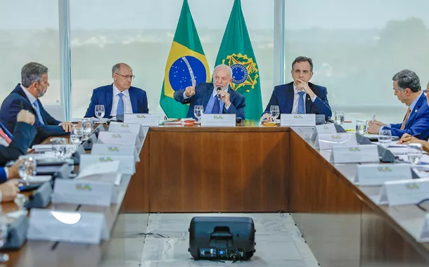 17.09.2024 - Presidente da República, Luiz Inácio Lula da Silva, presidente do Senado Federal e do Congresso Nacional, senador Rodrigo Pacheco, presidente da Câmara dos Deputados, deputado Arthur Lira, e presidente do Supremo Tribunal Federal (STF), ministro Luís Roberto Barroso durante reunião no Palácio do Planalto. Brasília - DF.