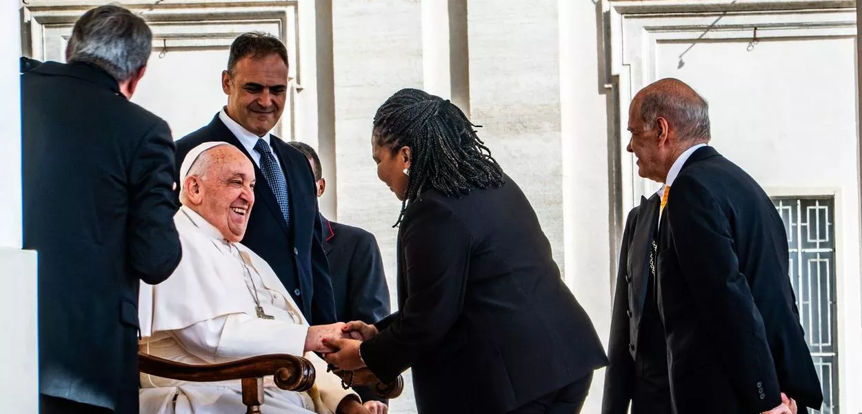 Papa Francisco e Margareth Menezes